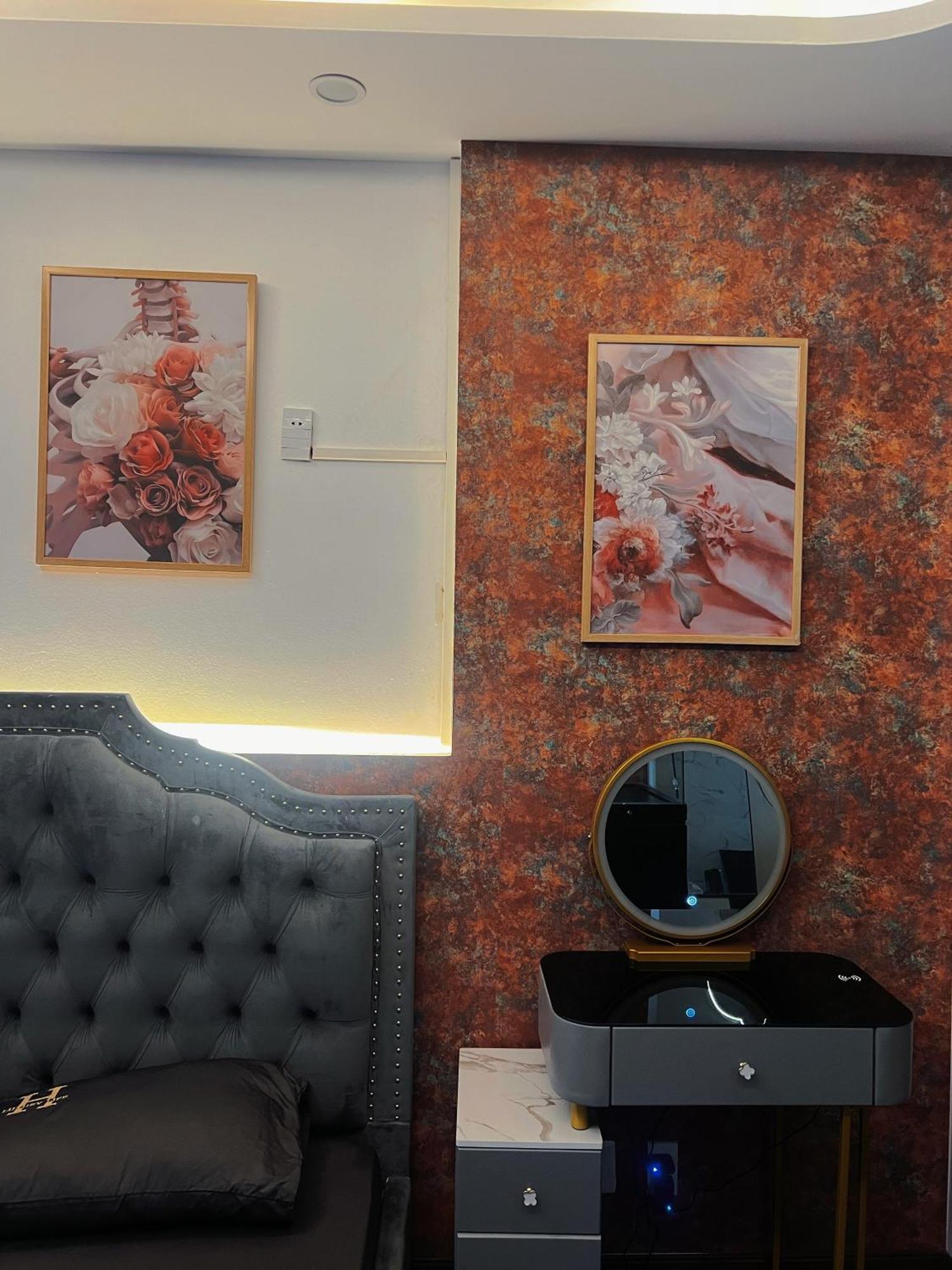 Venus Apartment Kham Thien Hanoi Kültér fotó